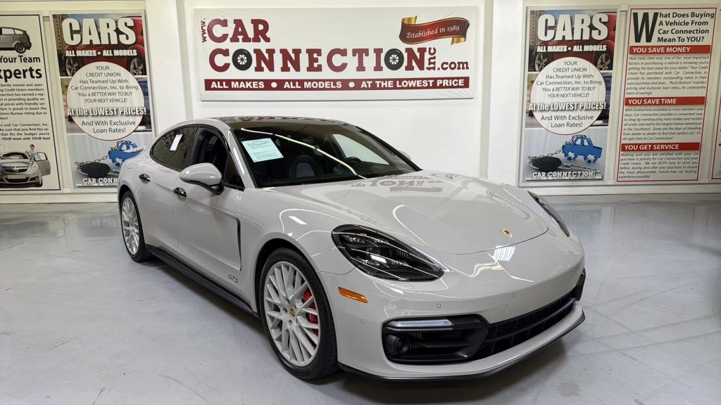 2020 Porsche Panamera GTS AWD