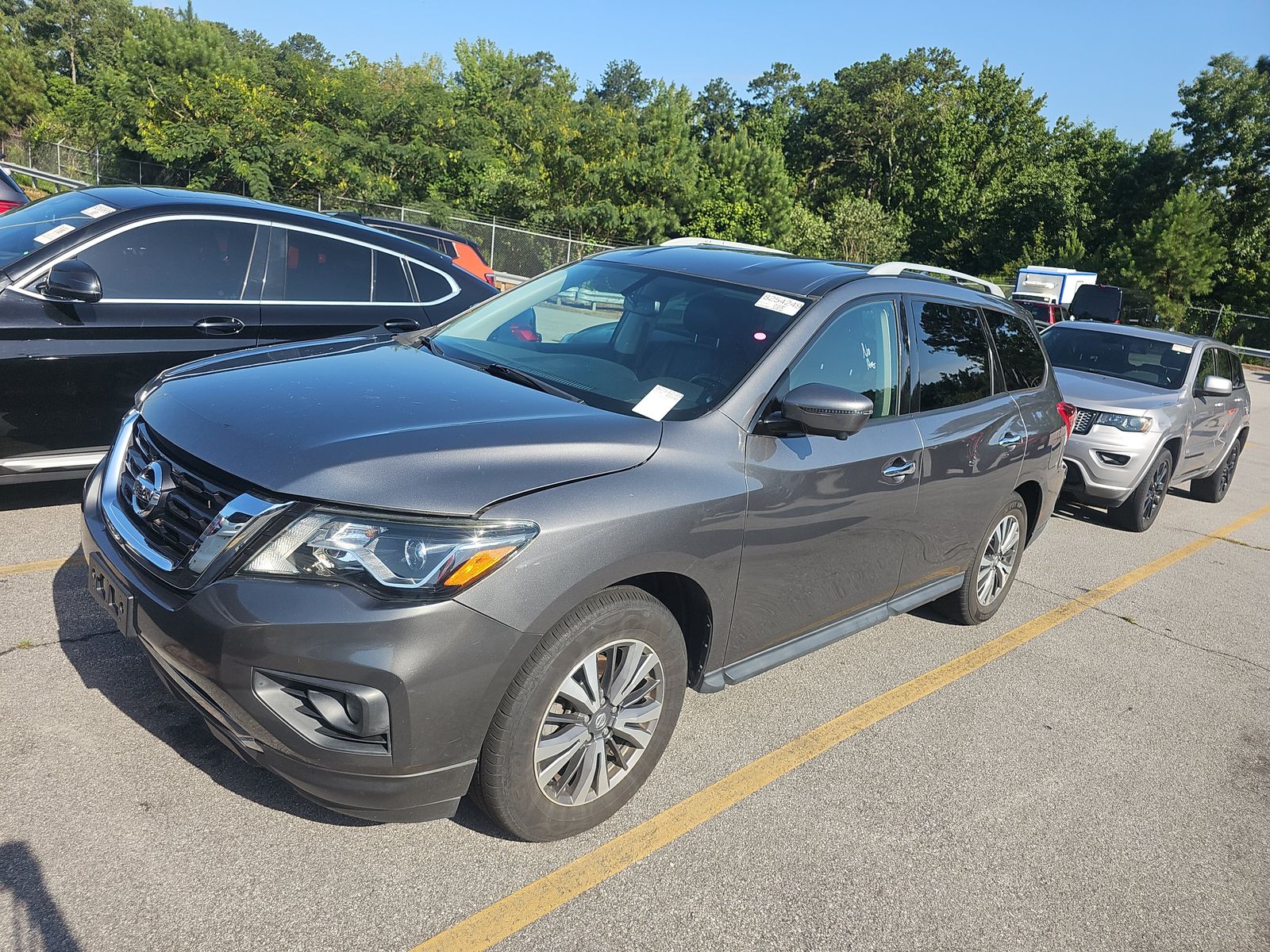 2020 Nissan Pathfinder SL AWD