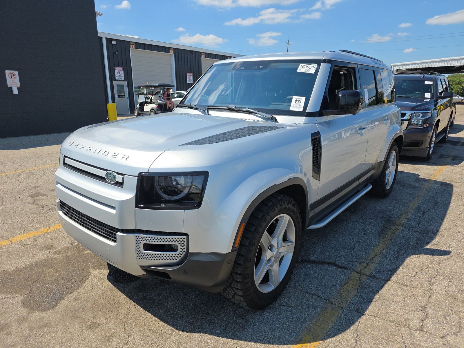 2020 Land Rover Defender 110 SE AWD