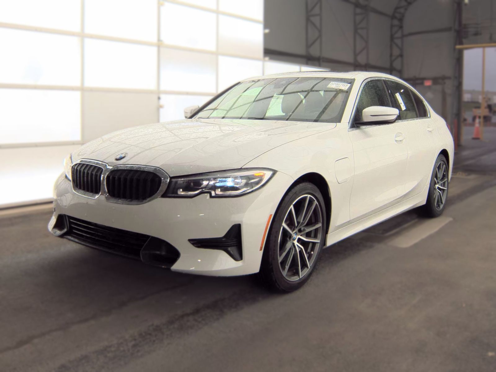 2021 BMW 3 Series 330e xDrive AWD