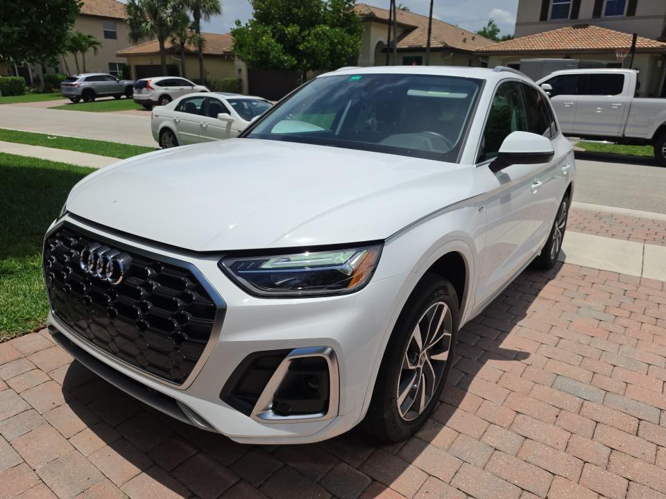 2023 Audi Q5 S line Premium AWD