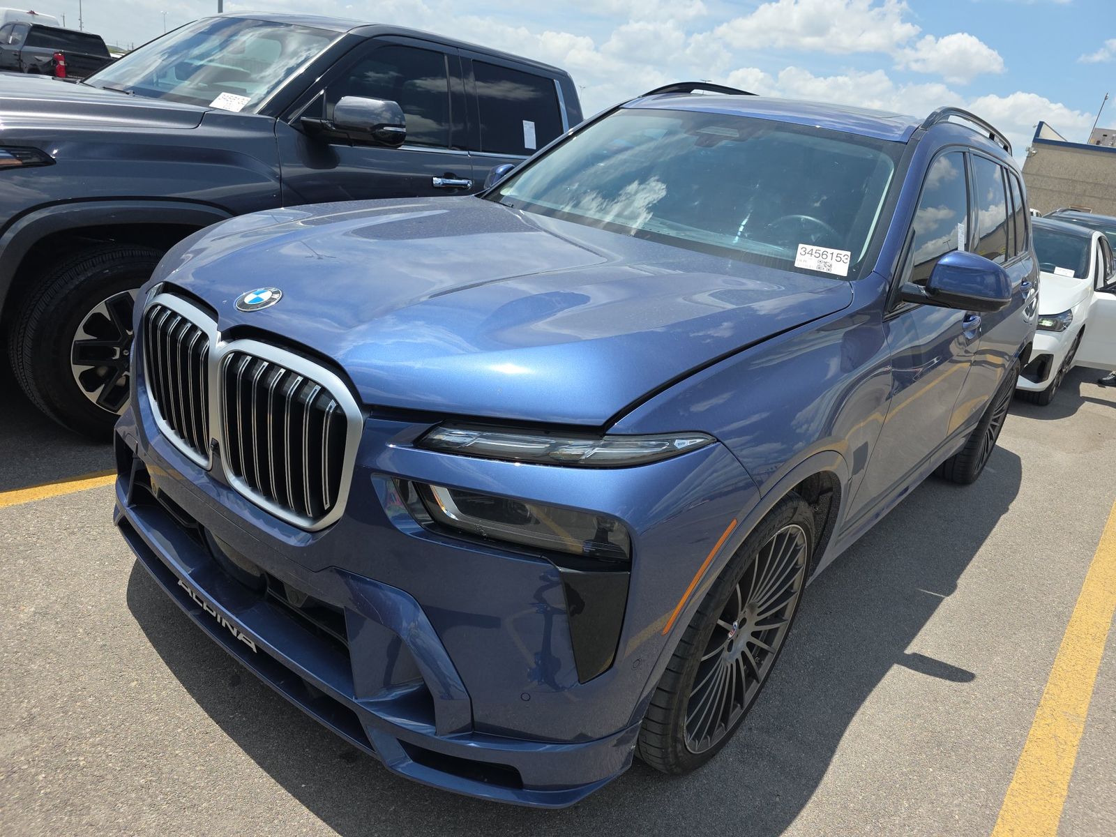 2025 BMW X7 ALPINA XB7 AWD