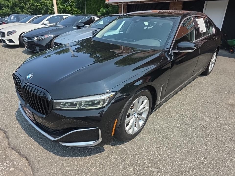 2021 BMW 7 Series 740i RWD