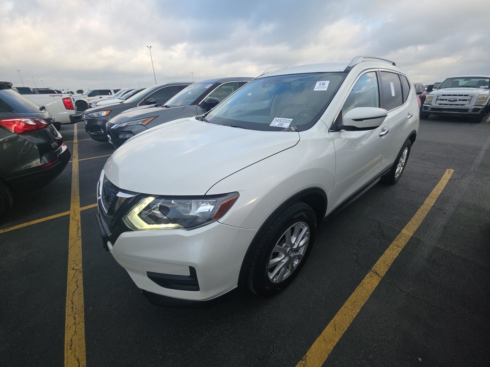 2020 Nissan Rogue SV FWD