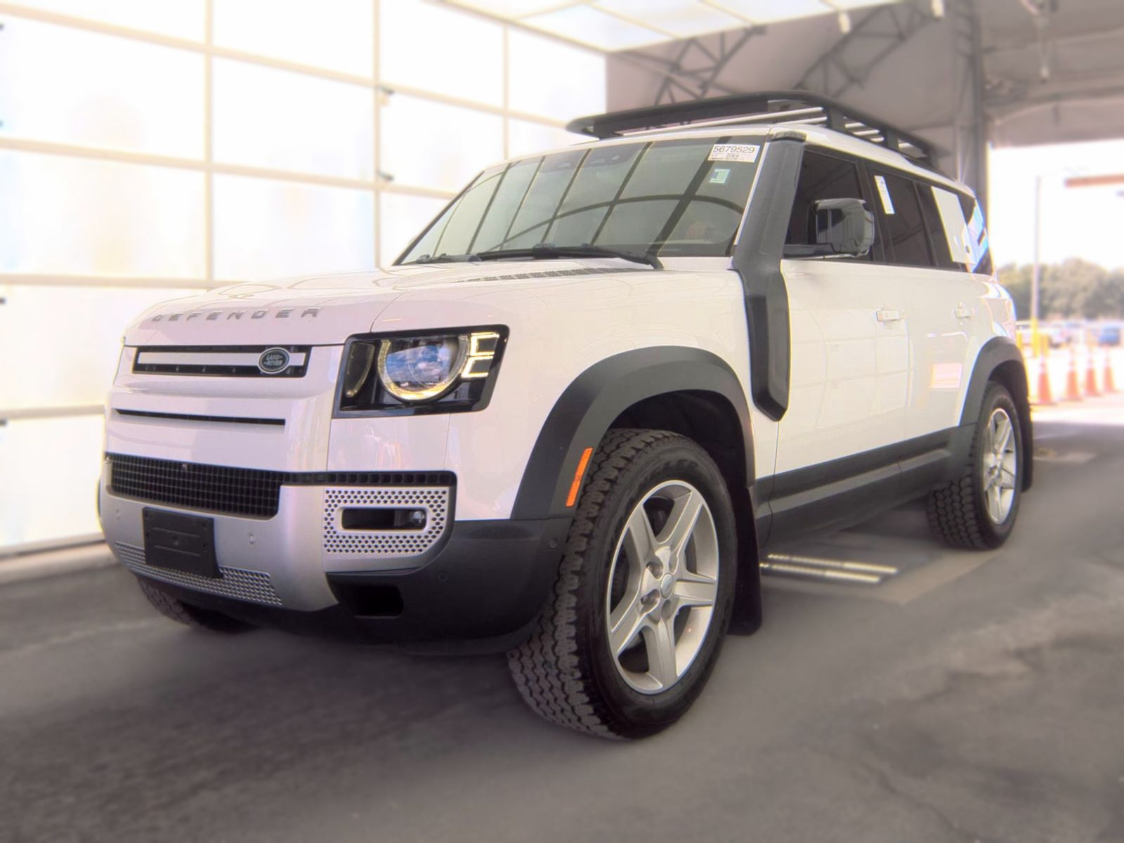 2022 Land Rover Defender 110 SE AWD
