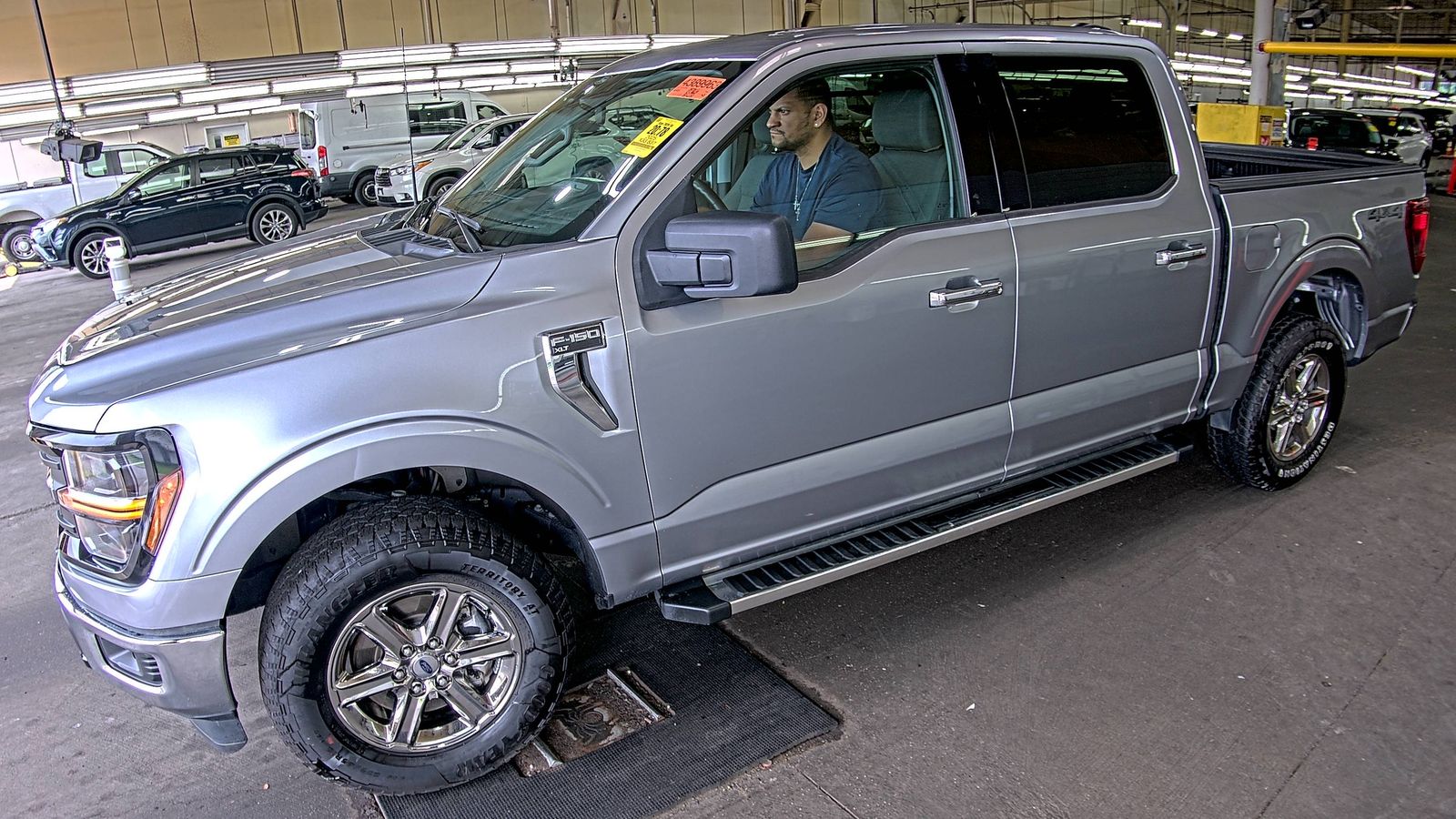 2025 Ford F-150 XLT AWD