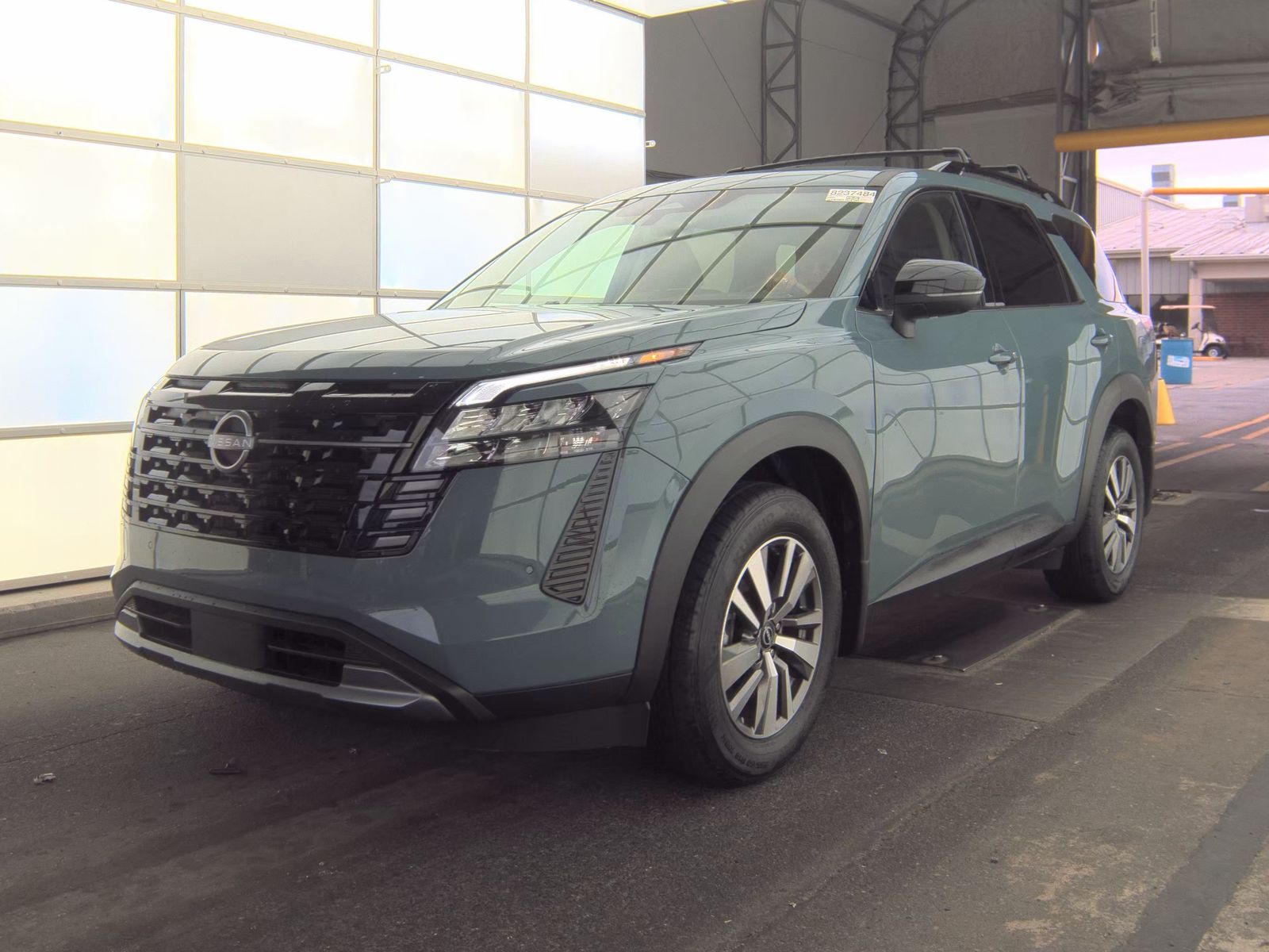 2026 Nissan Pathfinder SL AWD