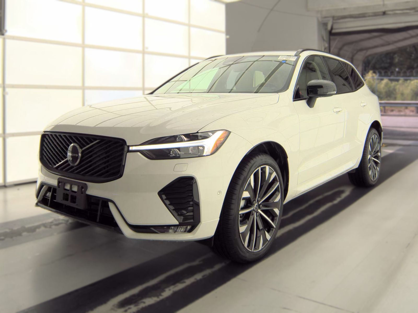 2026 Volvo XC60 B5 Ultra FWD