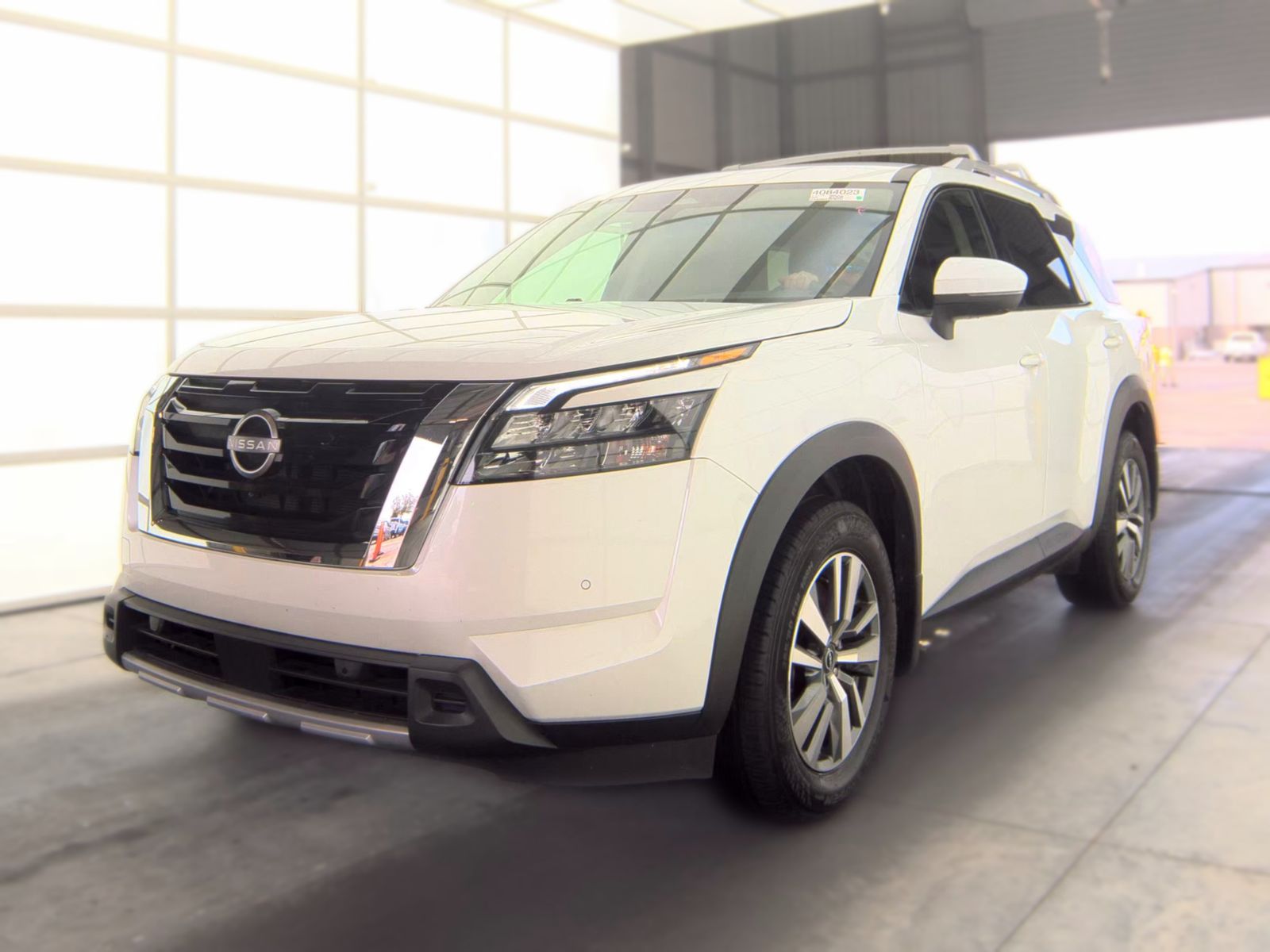 2025 Nissan Pathfinder SL AWD