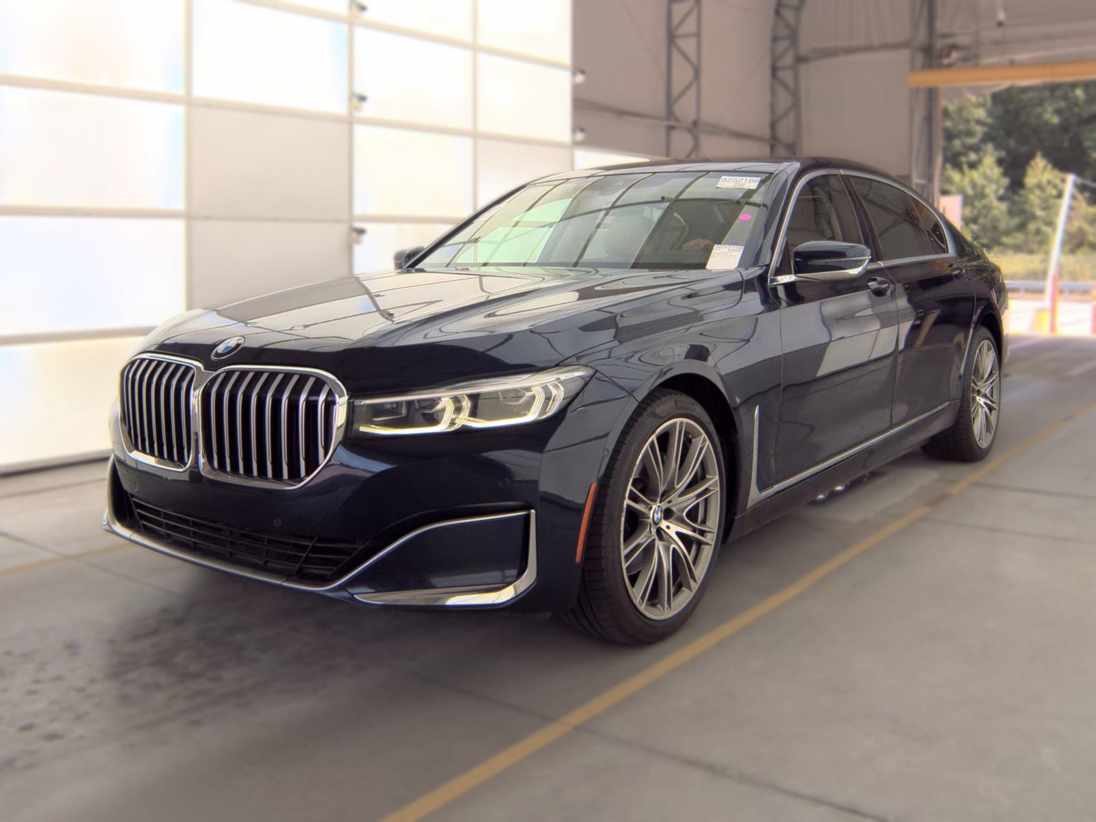 2022 BMW 7 Series 740i RWD