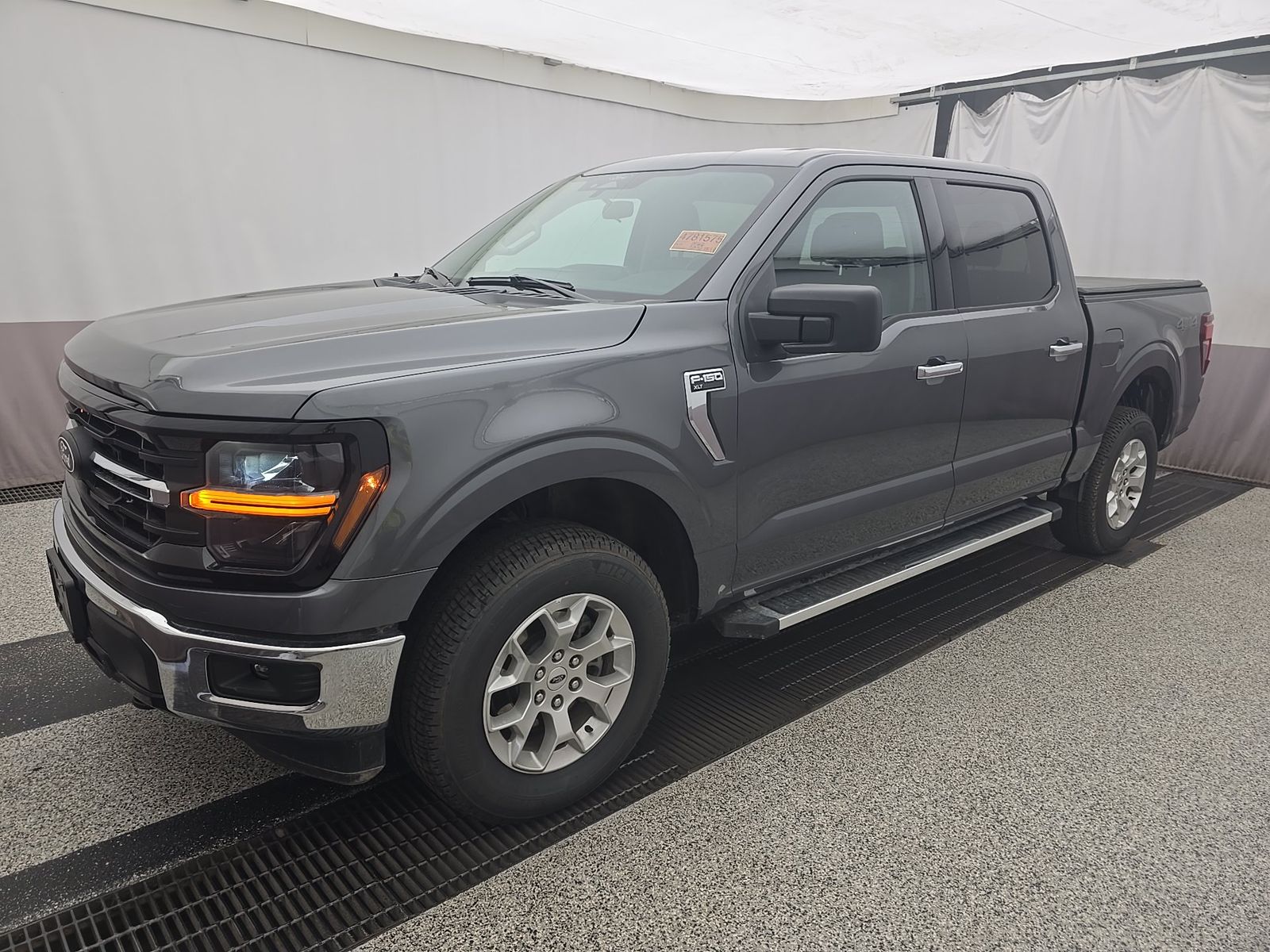 2025 Ford F-150 XLT AWD