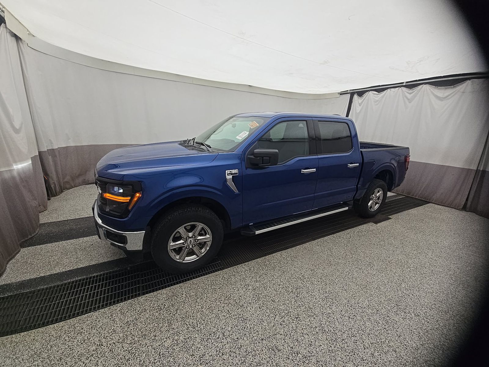2025 Ford F-150 XLT AWD