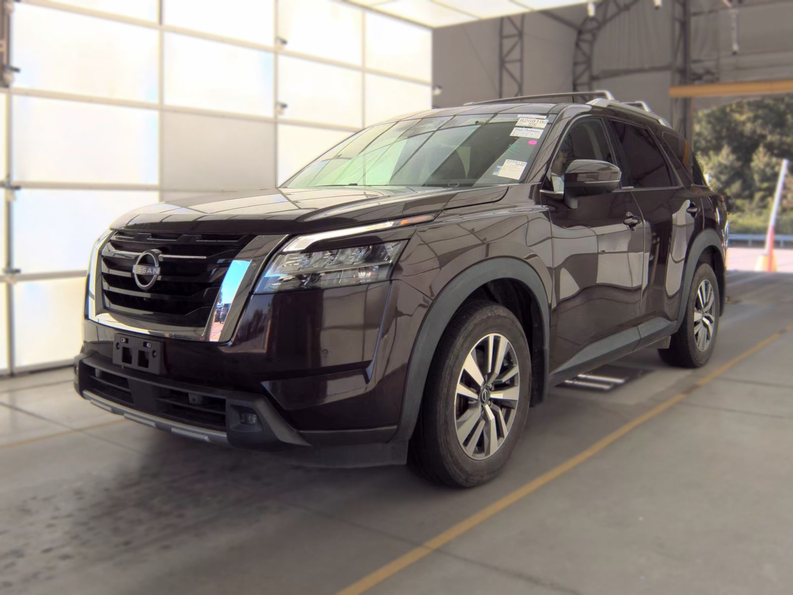 2022 Nissan Pathfinder SL AWD