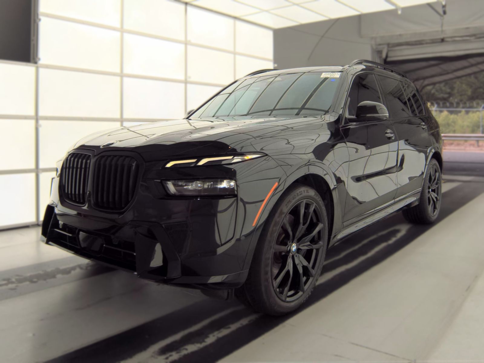 2023 BMW X7 xDrive40i AWD