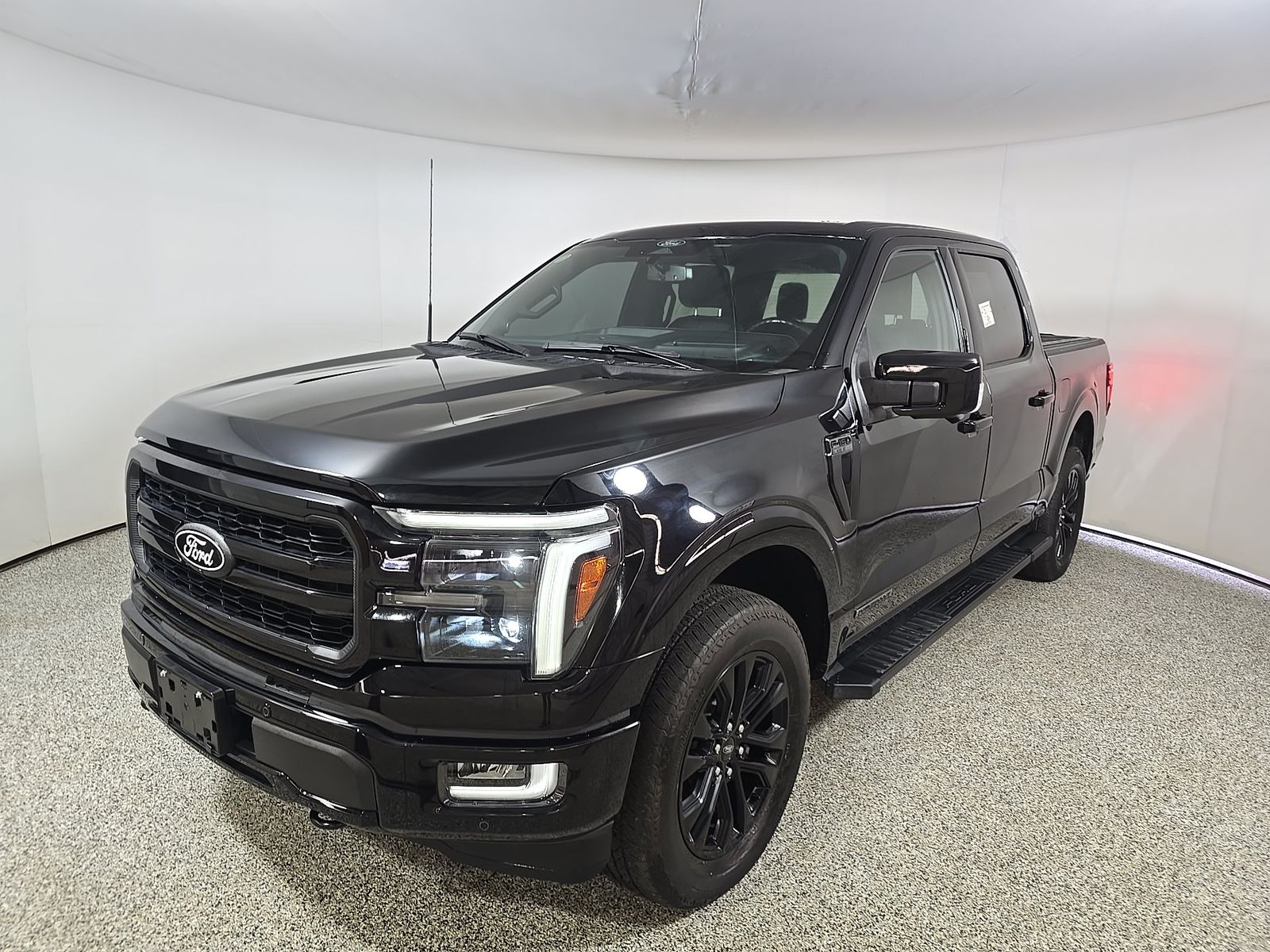 2024 Ford F-150 Hybrid Lariat AWD