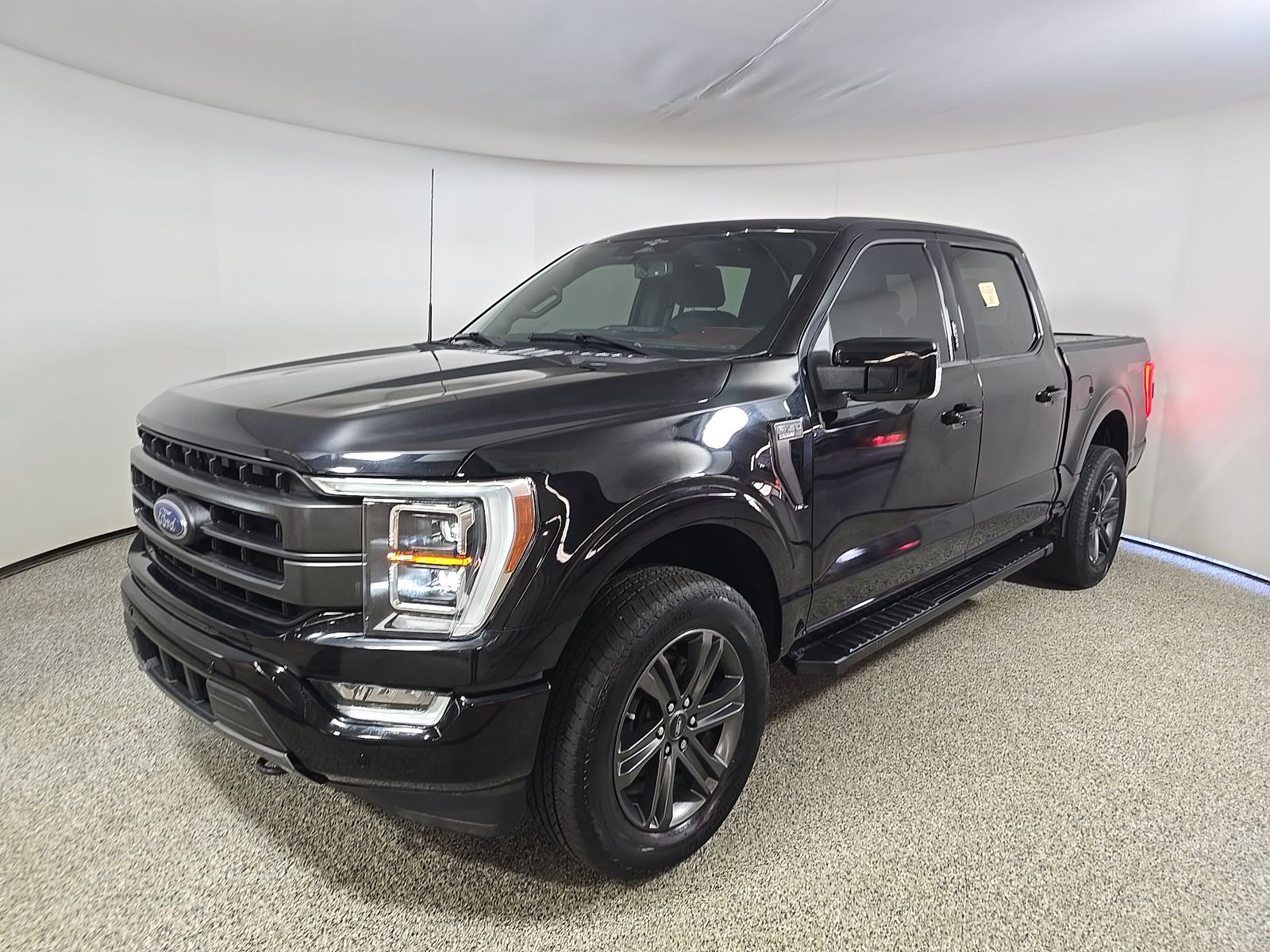 2023 Ford F-150 Lariat AWD