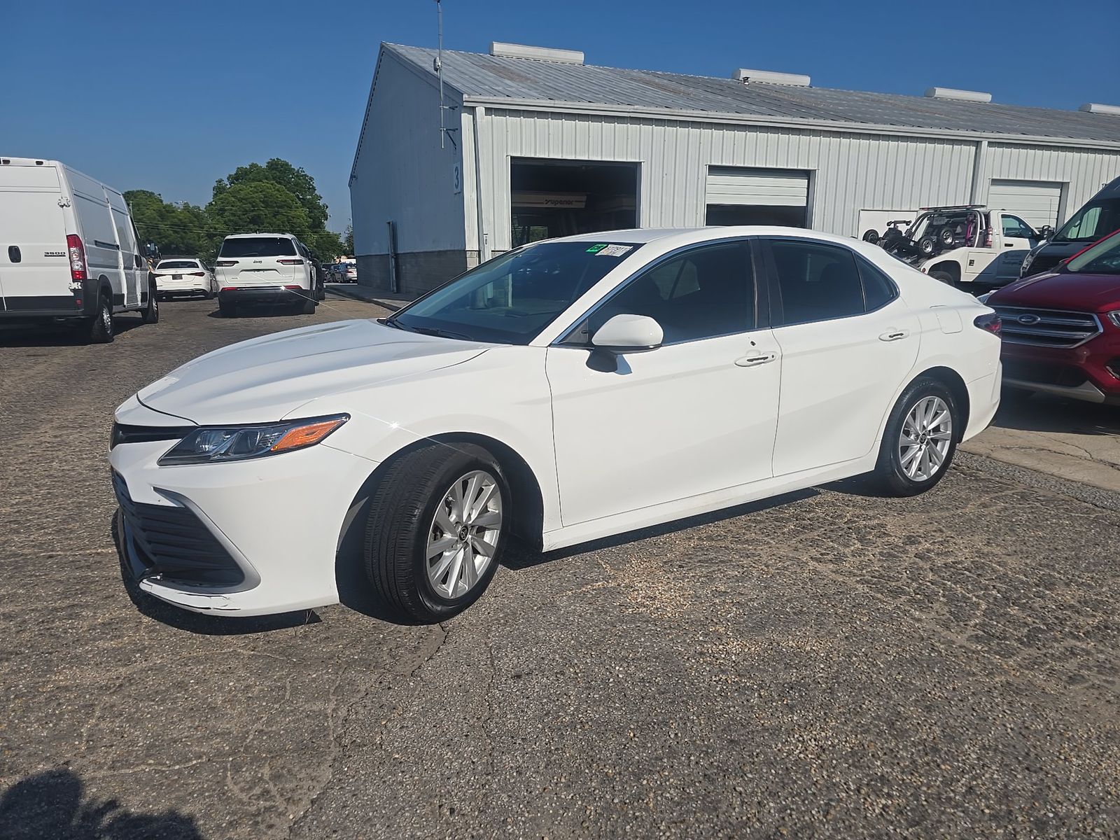 2024 Toyota Camry LE FWD