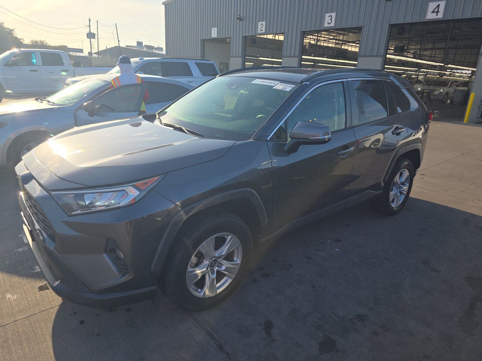 2019 Toyota RAV4 XLE AWD