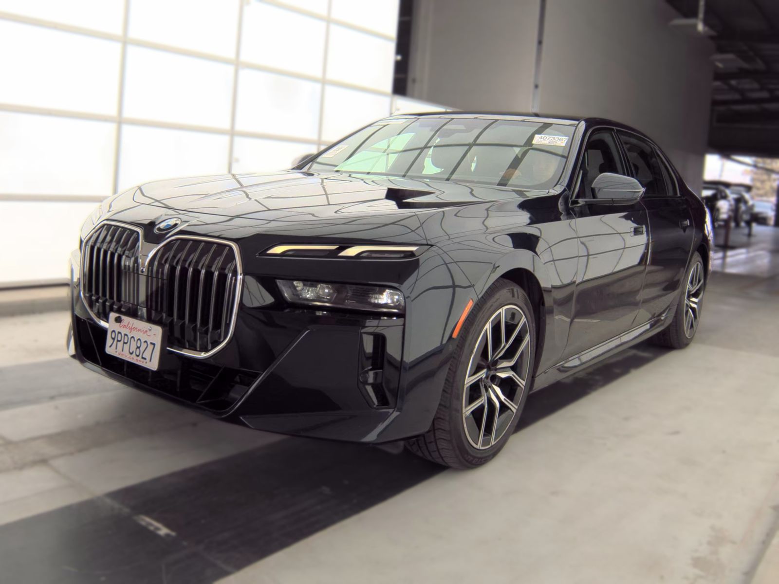 2025 BMW 7 Series 740i RWD
