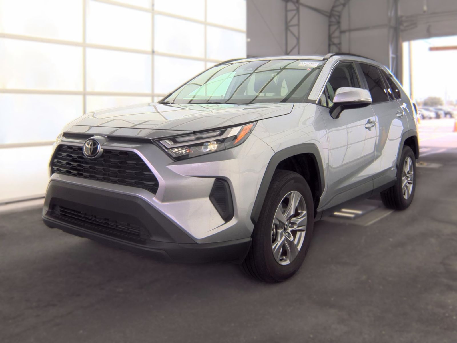 2025 Toyota RAV4 Hybrid XLE AWD