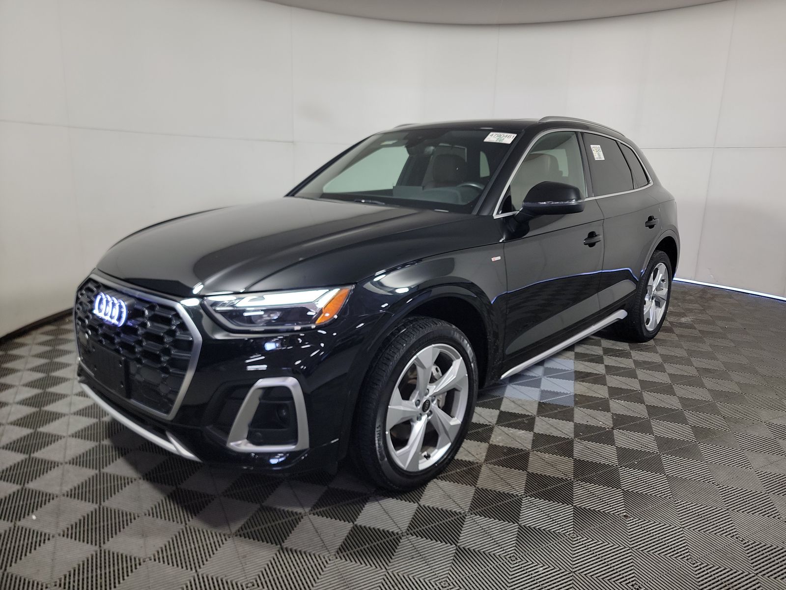 2023 Audi Q5 S line Premium Plus AWD