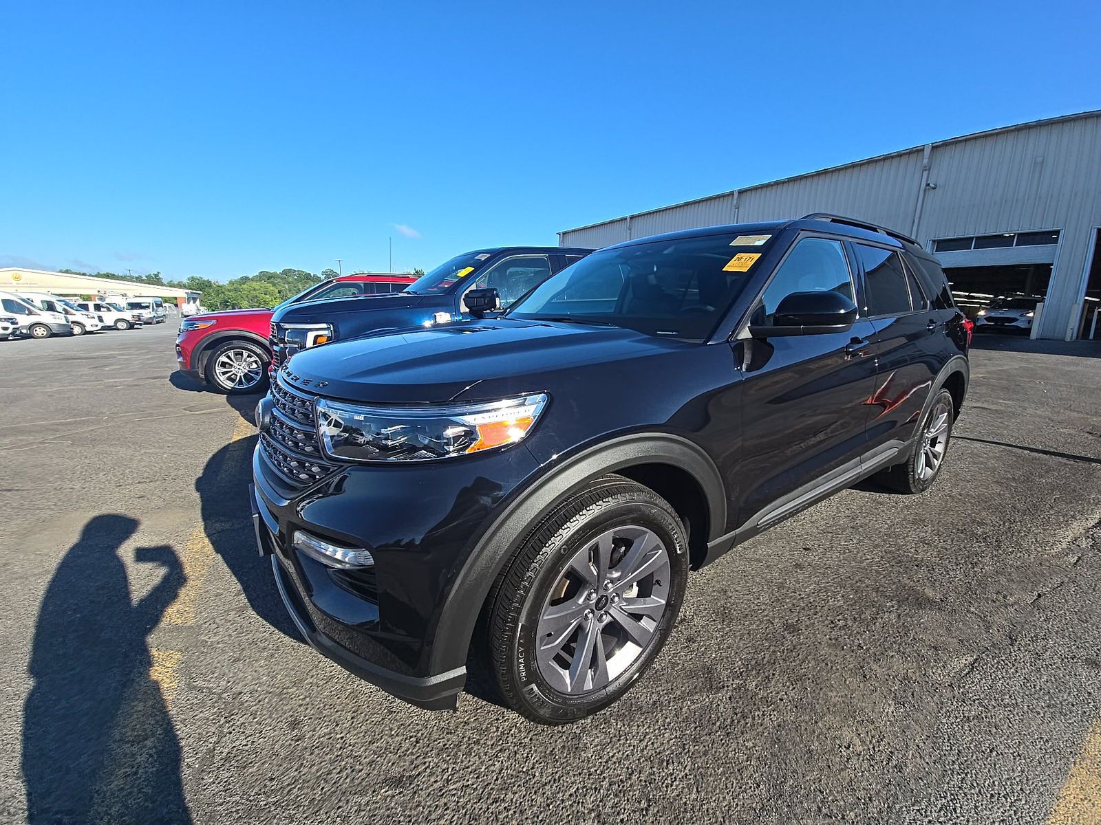 2023 Ford Explorer XLT AWD