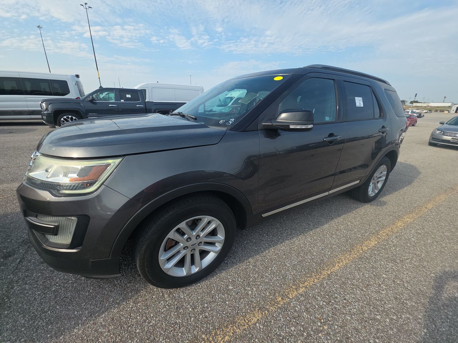 2017 Ford Explorer XLT FWD
