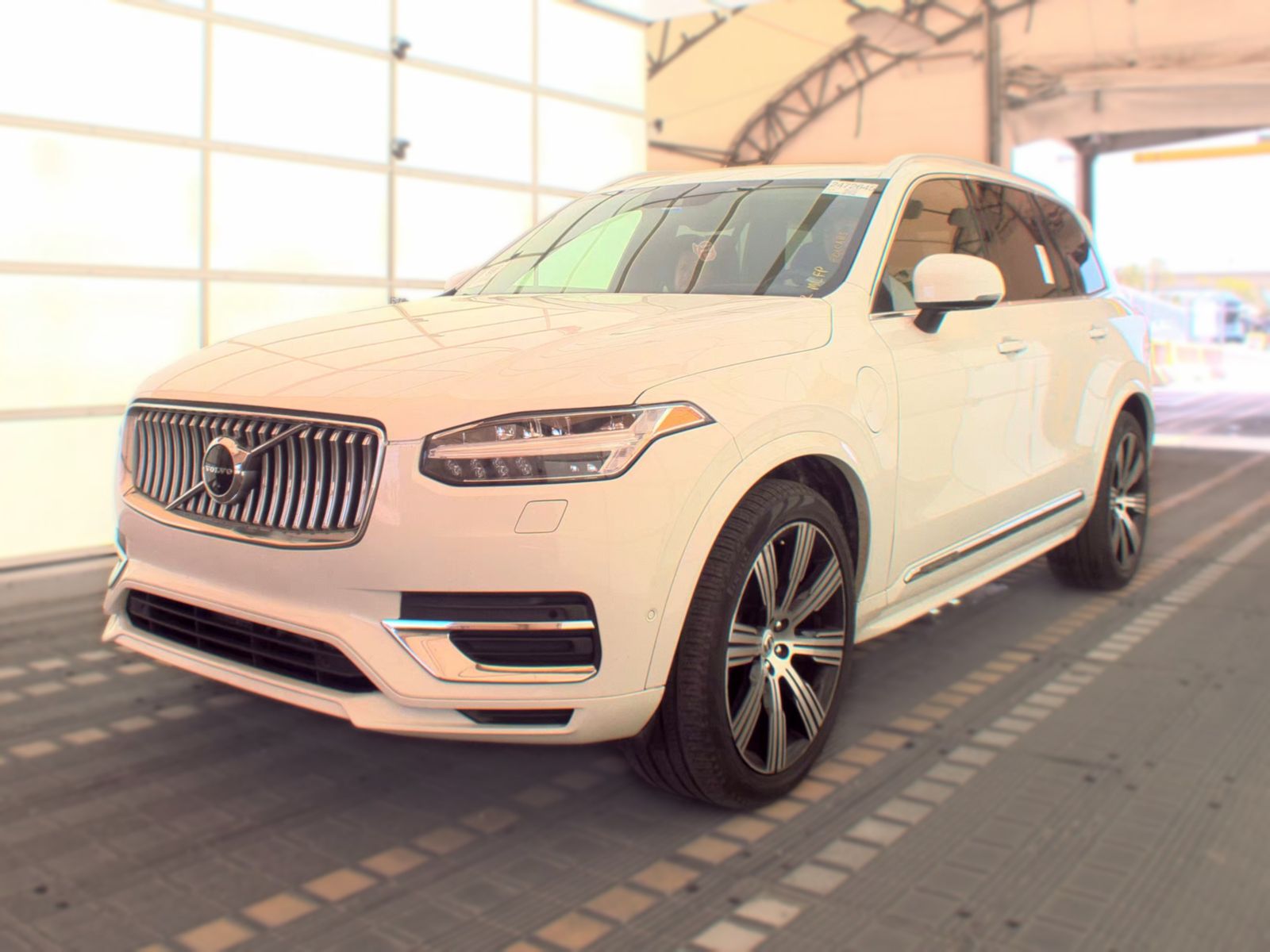 2020 Volvo XC90 Plug-In Hybrid T8 Inscription AWD