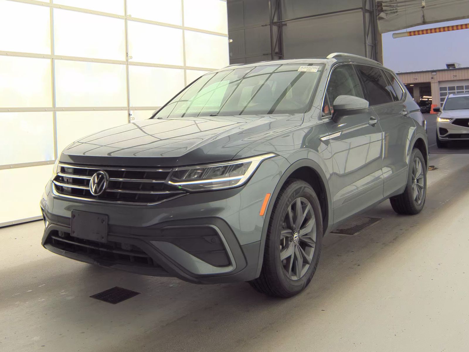 2022 Volkswagen Tiguan 2.0T SE AWD