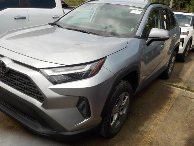 2025 Toyota RAV4 Hybrid XLE AWD
