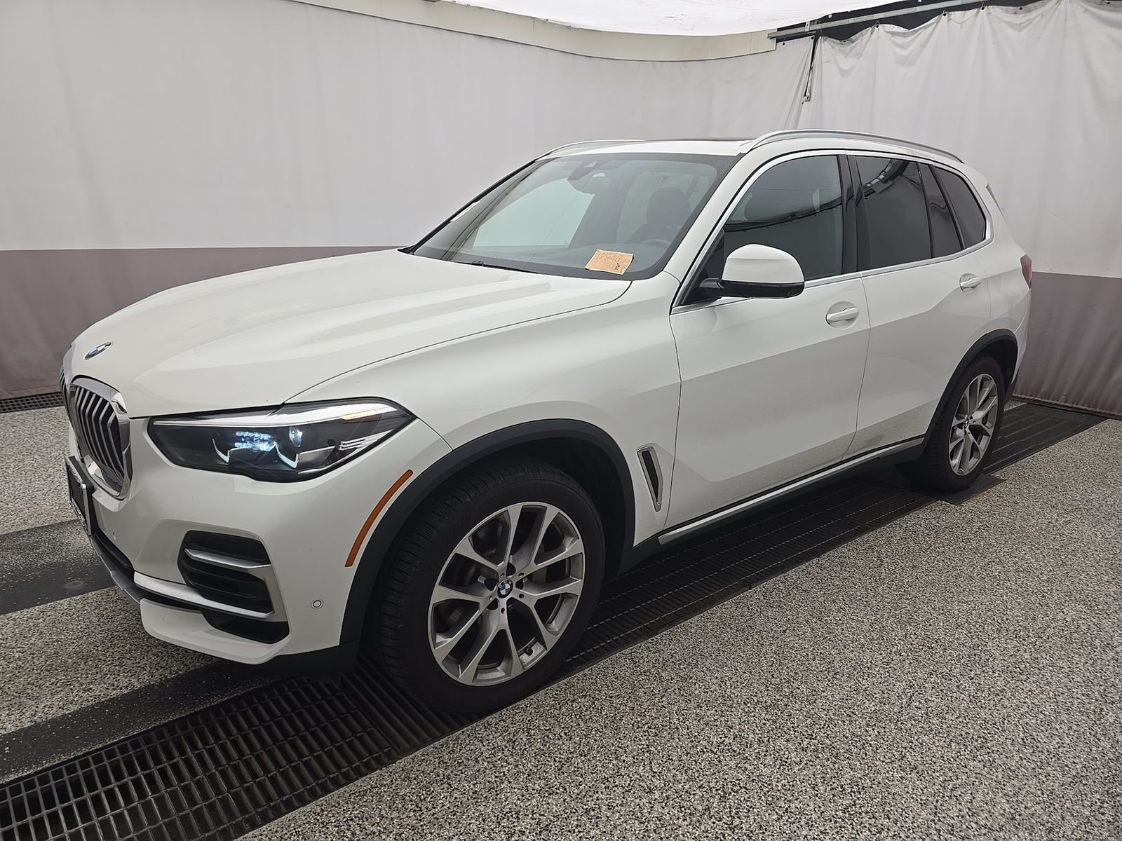 2023 BMW X5 xDrive40i AWD
