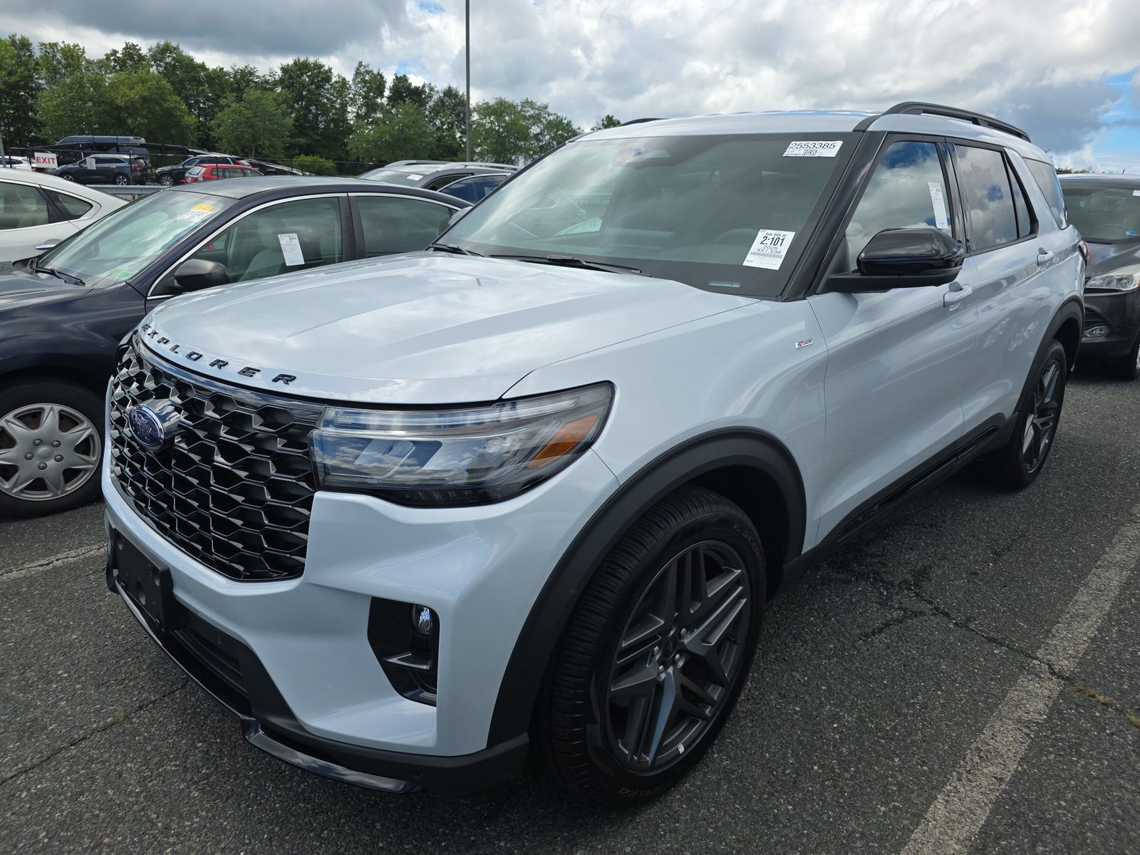 2026 Ford Explorer ST-Line AWD