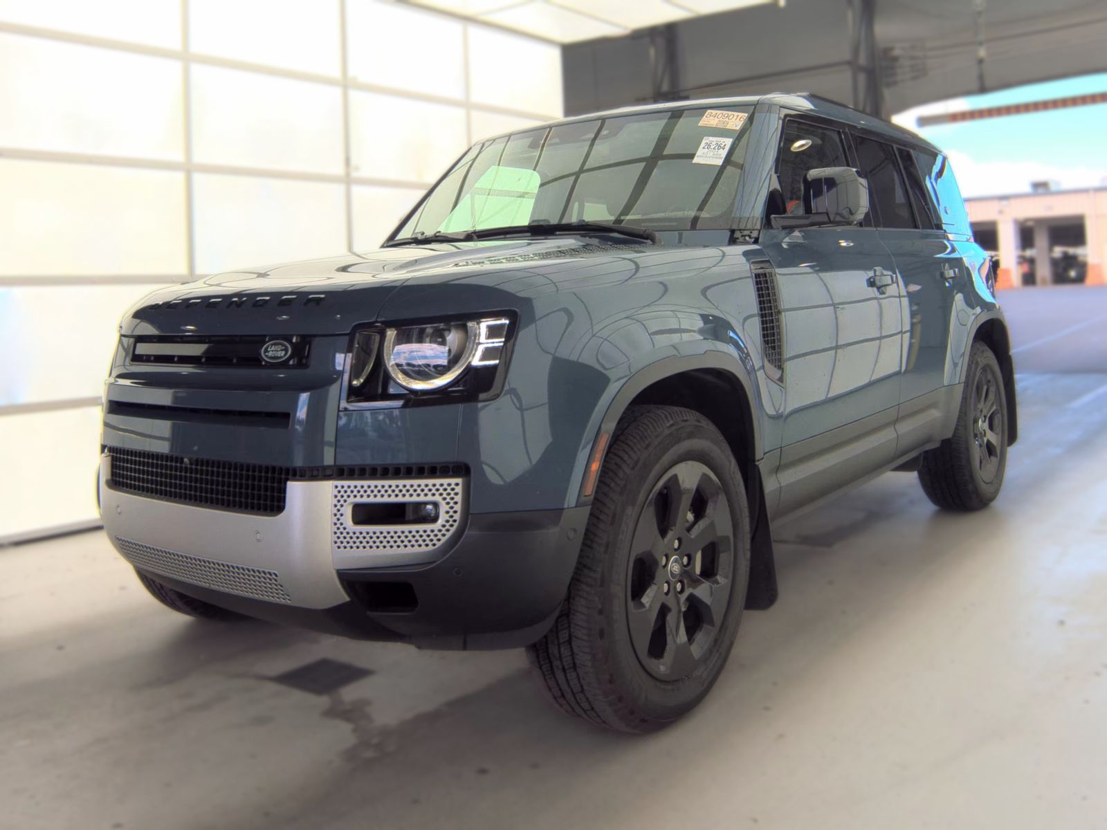 2024 Land Rover Defender 110 S FWD