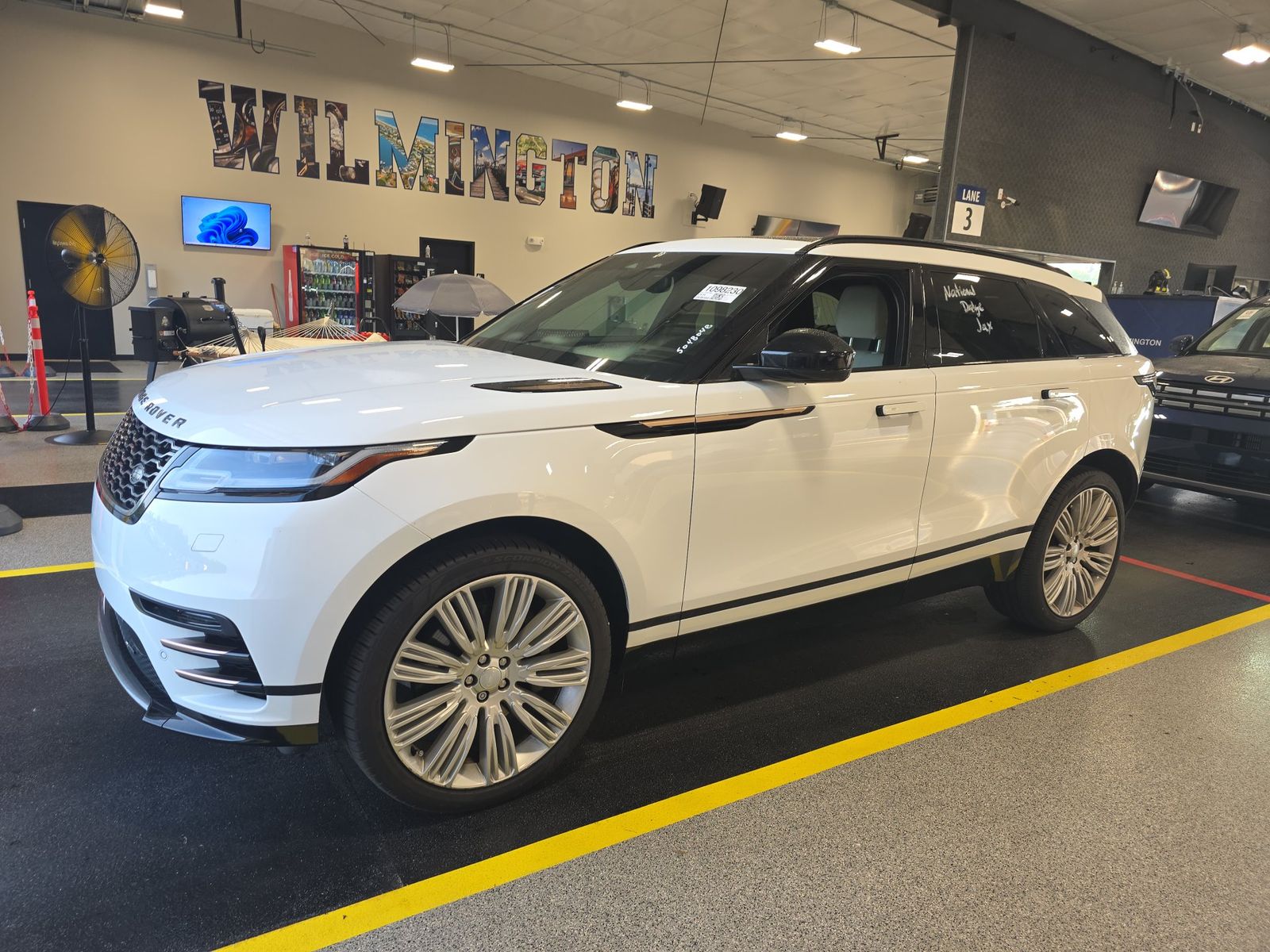 2023 Land Rover Range Rover Velar R-Dynamic S FWD