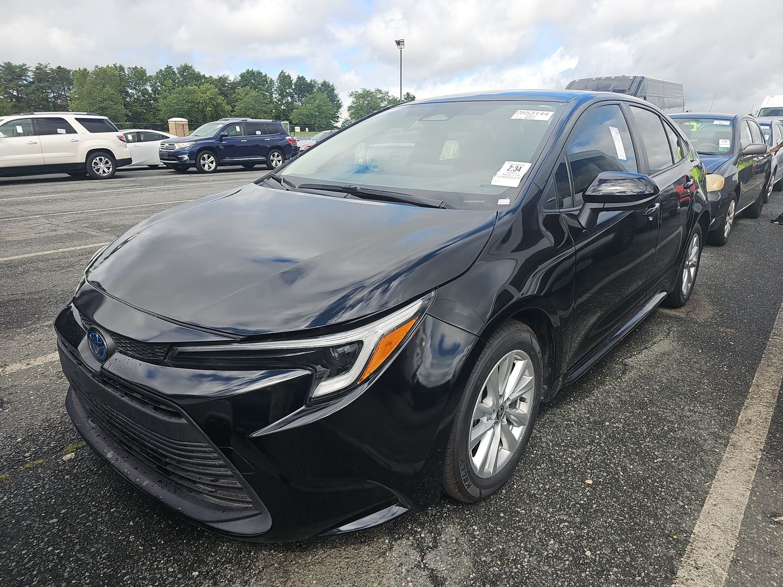 2024 Toyota Corolla Hybrid LE FWD