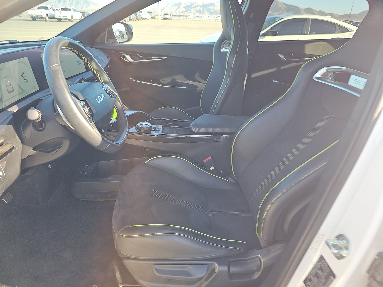 Overall Picture - Interior