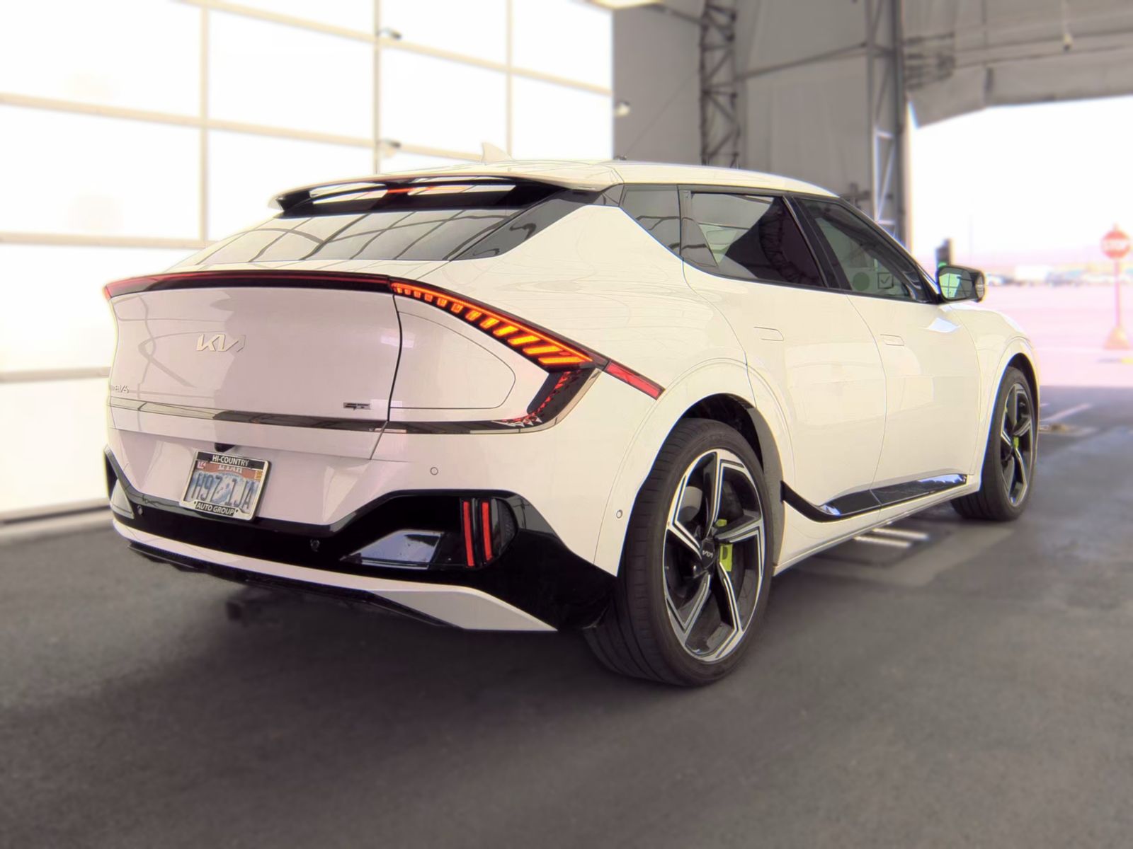 Overall Picture-REAR/RGT REAR