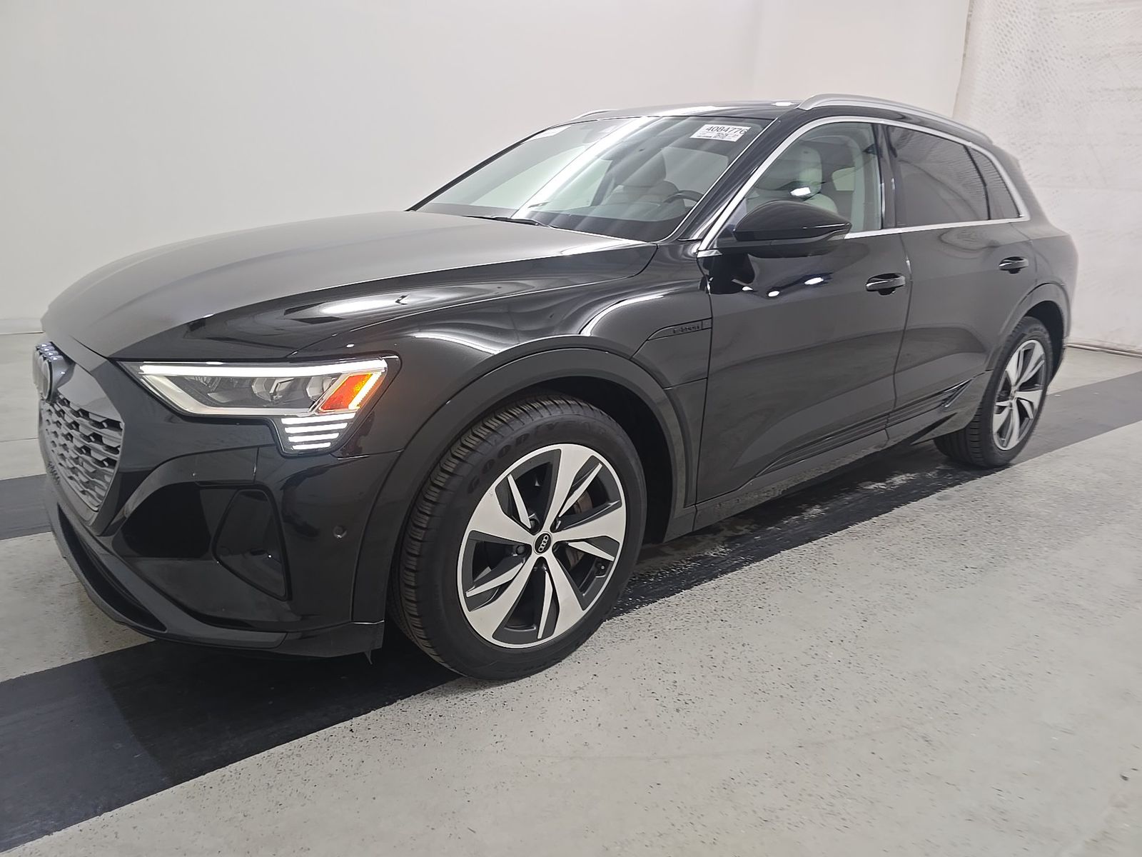 2024 Audi Q8 E Tron 46931 miles