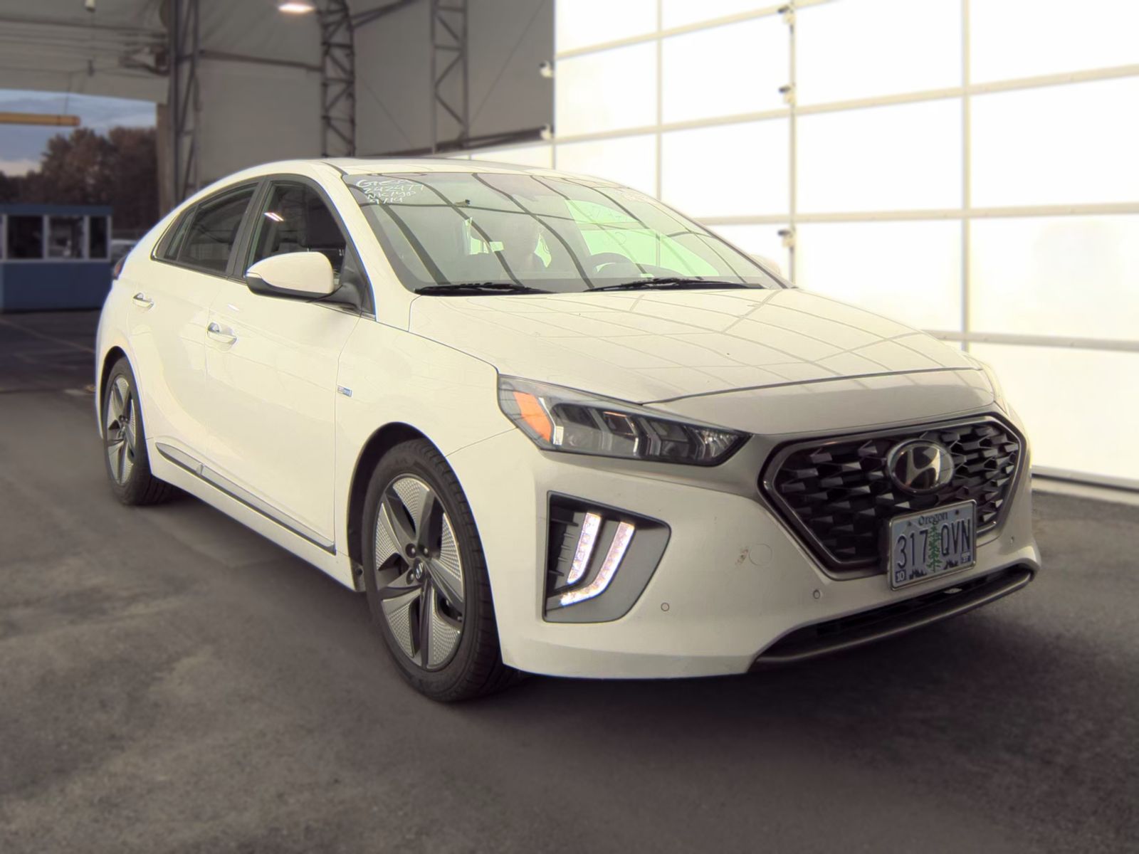 2020 Hyundai Ioniq Hybrid Limited — 4