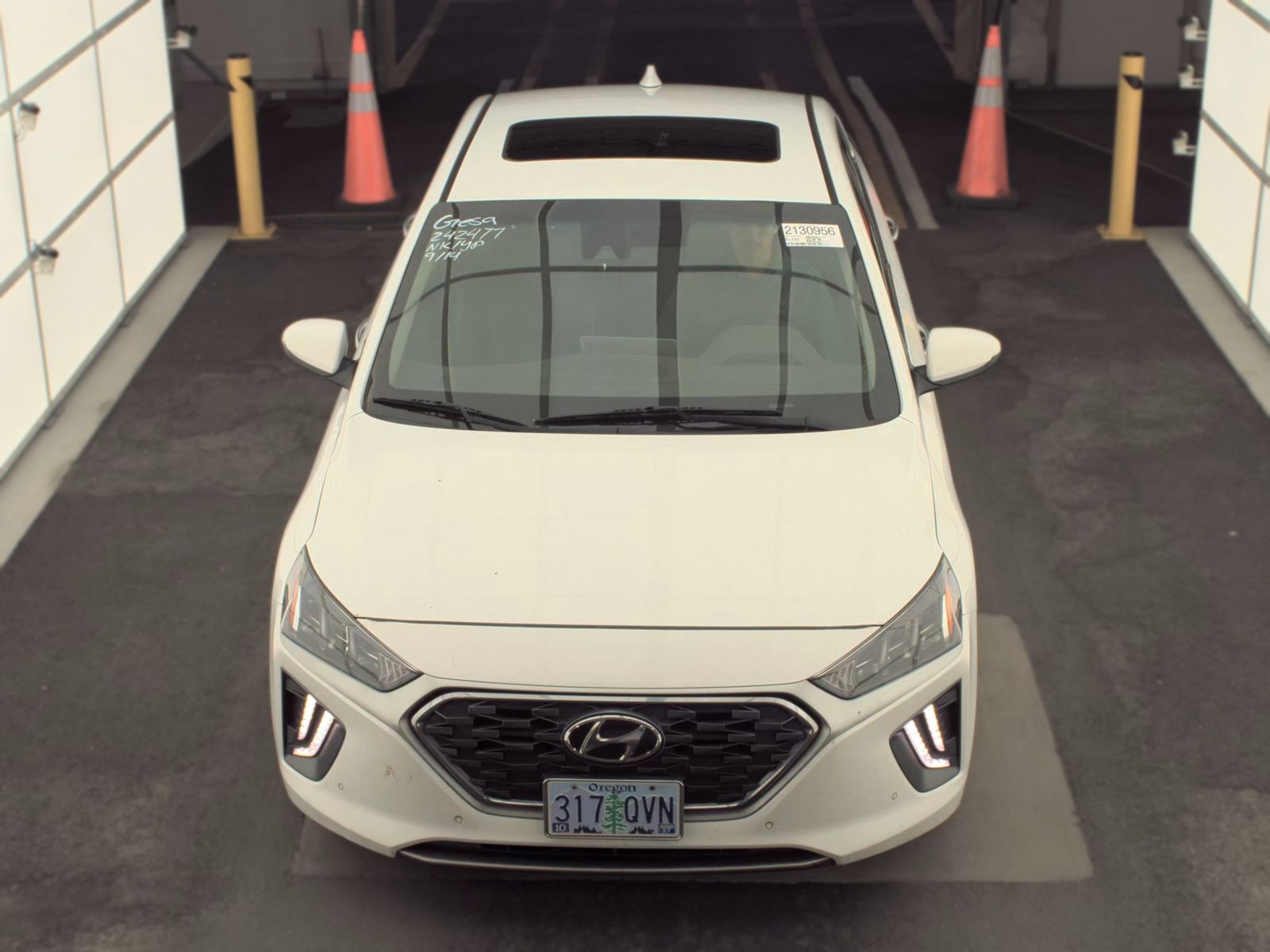 2020 Hyundai Ioniq Hybrid Limited — 2